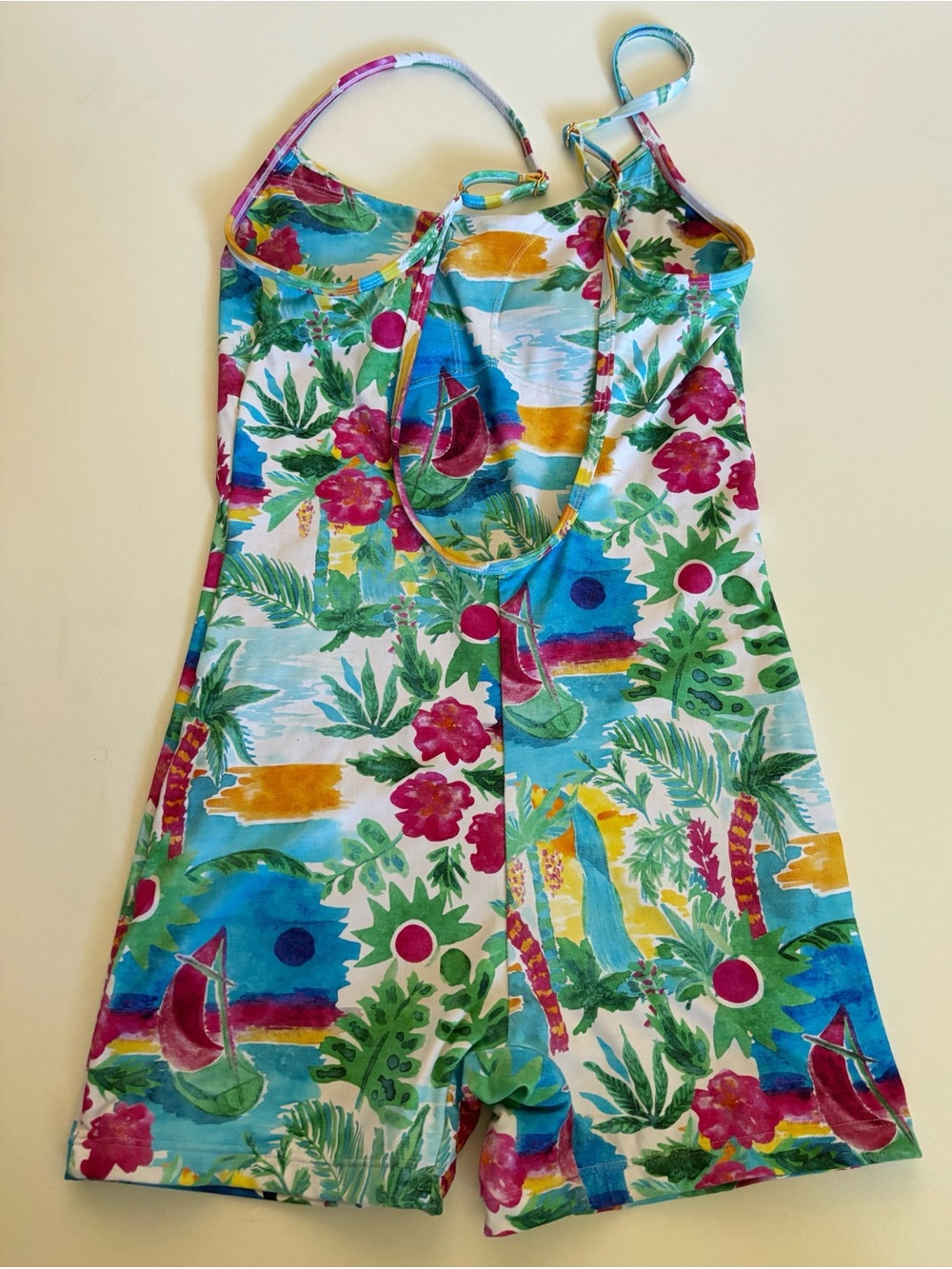 Kavala Lanai Solta Surf Suit Size M ~ Pristine - Picture 8 of 12